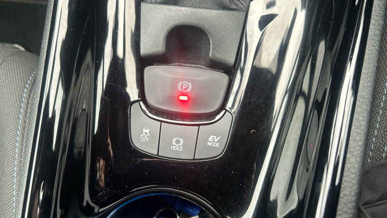 Toyota C-HR 1.8 Hybrid Design 5dr CVT Hybrid Hatchback